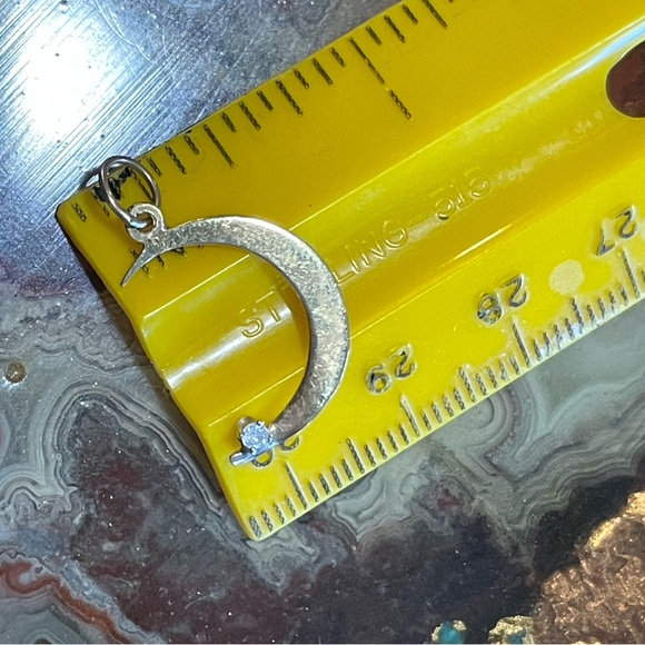 14K Yellow Gold Crescent Moon with Diamond Accent 🌙✨ - Picture 5 of 8